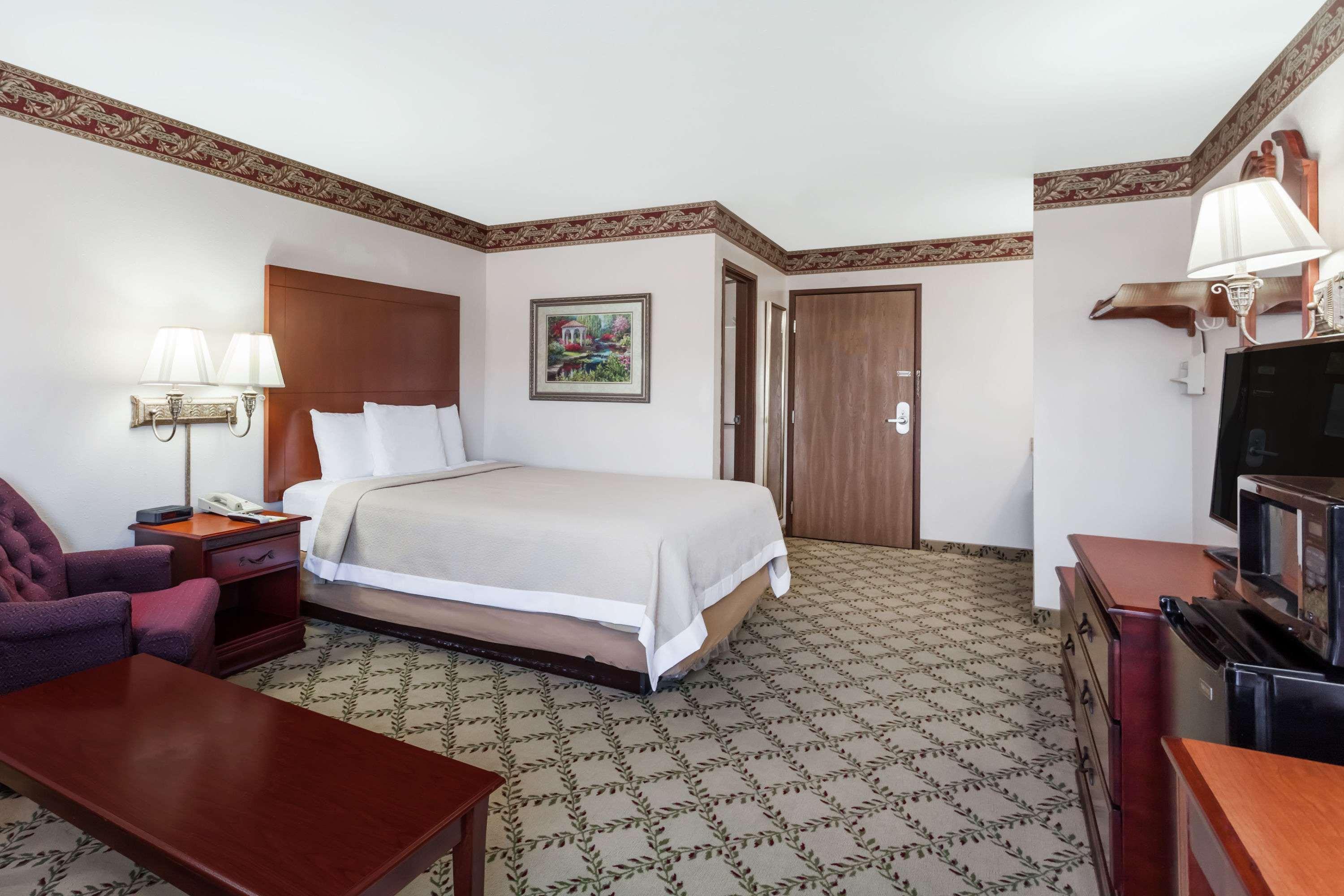 Days Inn By Wyndham Dyersburg Exterior foto